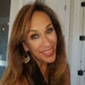 Meet your Posher, Christy